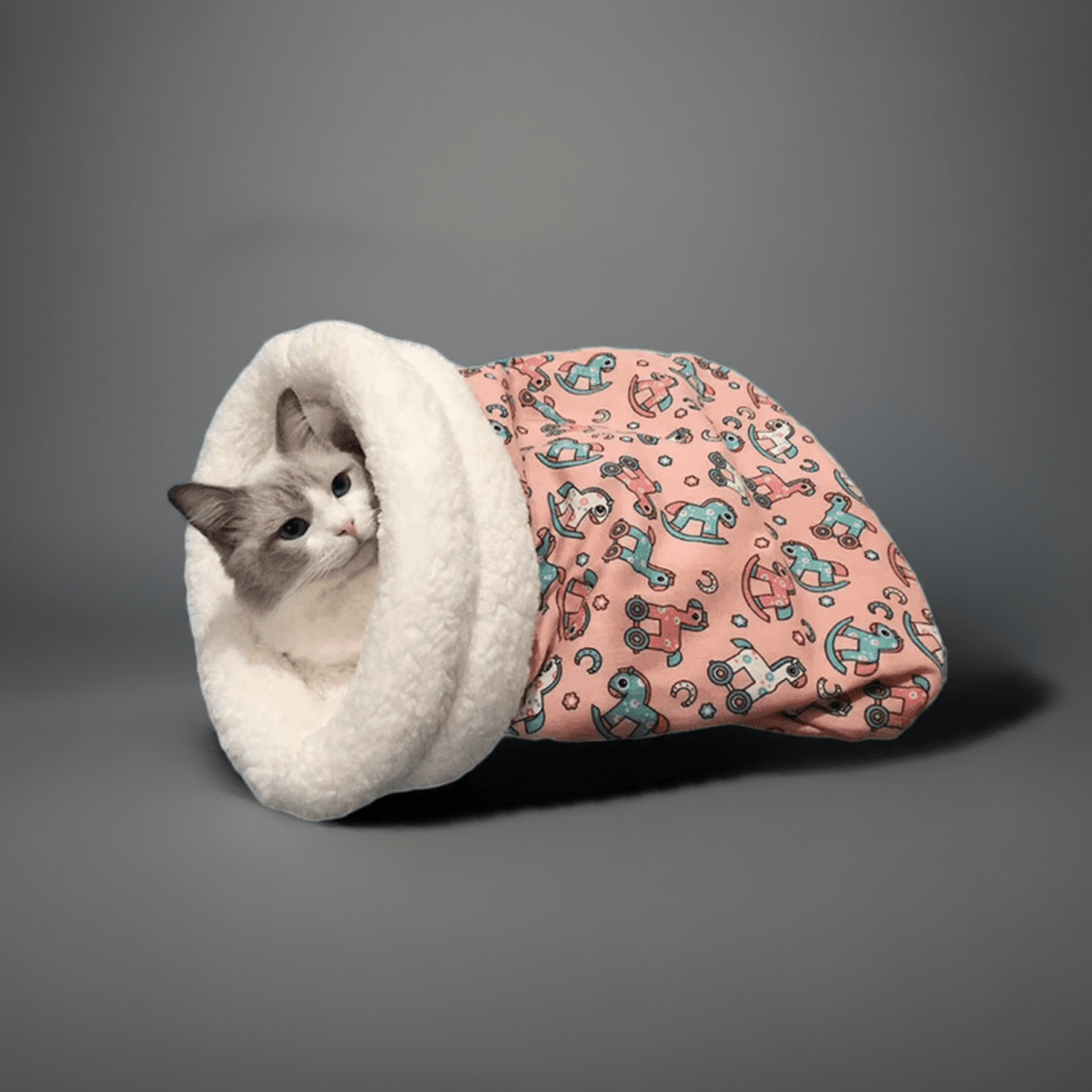 Katzenschlafsack – weich, sicher & gemütlich - allesKatze.de